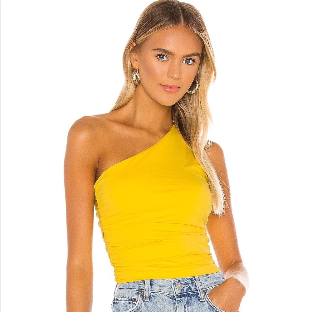 Superdown yellow top